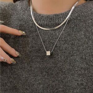 Silver necklace